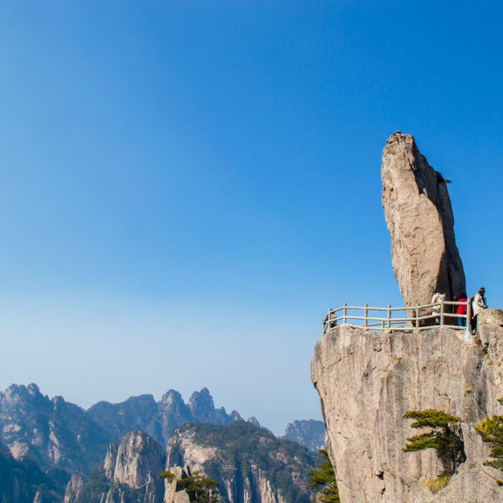 臻选8人轻奢团︱黄山+宏村西递+篁岭+千岛湖6日5晚跟团游畅玩徽州 - 定制游预订