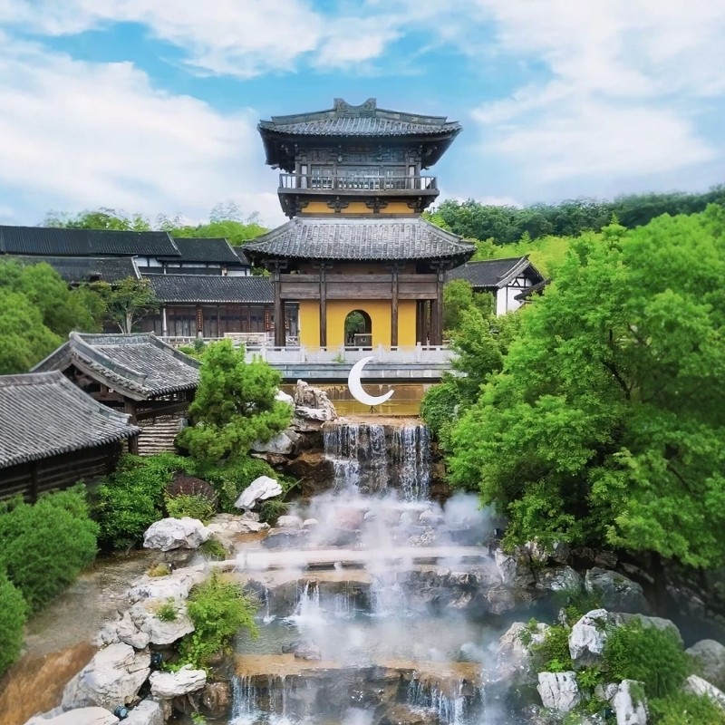 畅约|【冬季特惠】山居客栈1晚+双人盐湖城无限次+五府熟+表演+萌宠乐园+双早