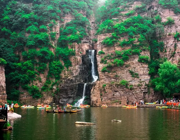 五龙潭风景区图片