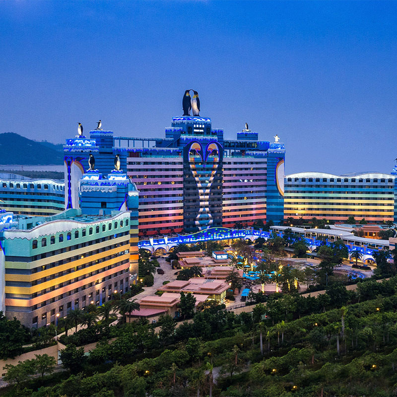 【周年庆】珠海长隆企鹅酒店2天1晚无限畅玩海洋王国/飞船乐园可选长隆秀套票 - 定制游预订