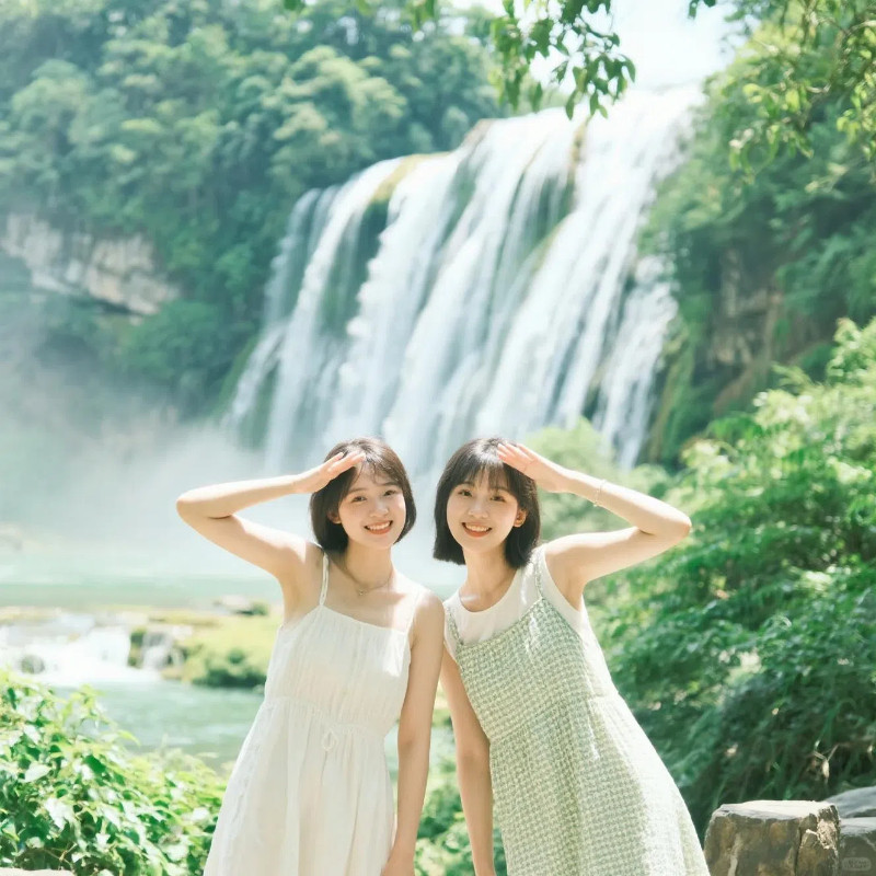 贵阳6天5晚专车游黄果树瀑布小七孔千户苗寨万峰林安排四钻酒店 - 定制游预订