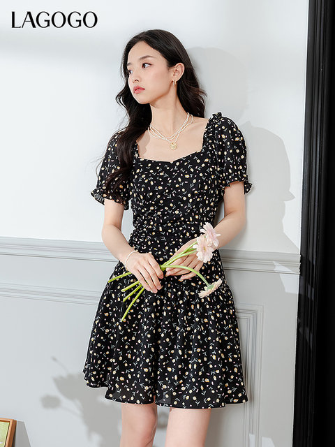 LAGOGO black high-end French dress for women Lagugu Valley 2025 summer new square neck temperament floral skirt