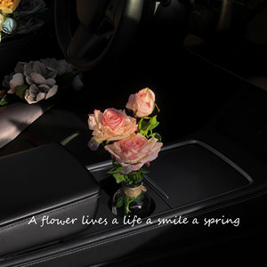 
Car bouquet French oil paintings, burnt edge imitation rose atmosphere, car interior accessories suitable for car ornaments, water cup holder decoration