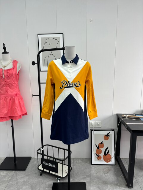 High-quality retro fashionable contrasting polo shirt long-sleeved dress 2025 new sports age-reducing casual style
