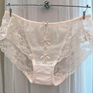 
Quick-fat EBLIN small fresh and beautiful light pink hollow breathable lace seductive sexy women's slim boxer pants