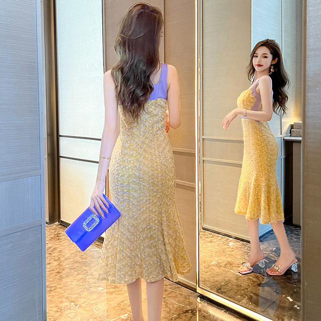 Slim vacation skirt, high-end suspender dress