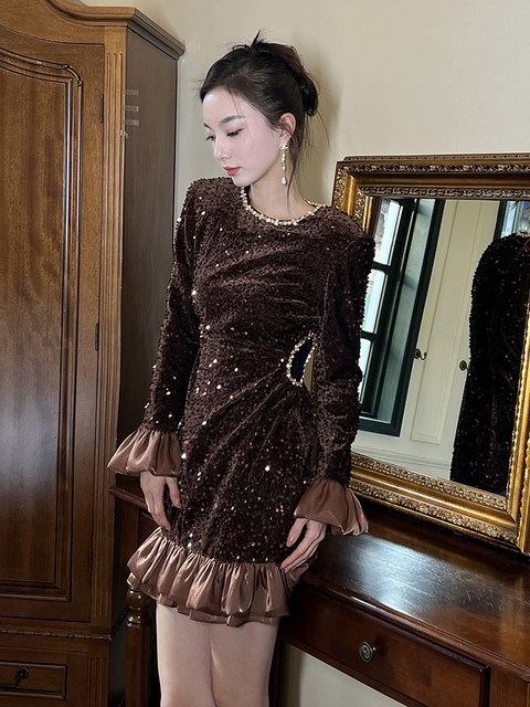 High-end Women's Heavy-duty Rhinestone Plaid Sequined Gloves Ultra-short Dress