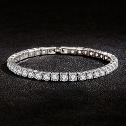 Full Diamond Bracelet for Women, Made of 925 Silver, Light Luxury, Niche Design, Sparkling Micro-Paved Zircon, Gift for Girlfriend or Best Friend's Birthday