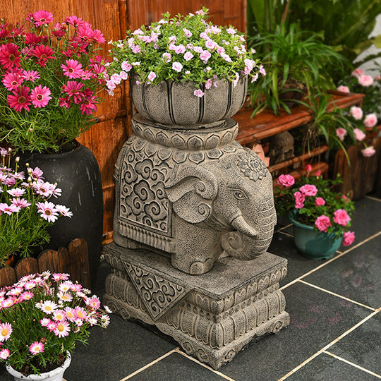 工芸品 置物を置く4534 云っ 