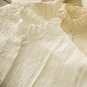 
Moon half-curve French retro wood ear shirt for women spring pleated design stand collar long sleeve base student lining