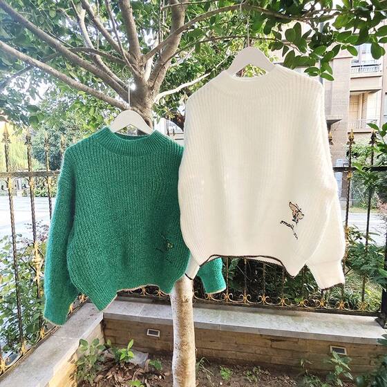 
Bedoha women's sweater solid color butterfly sequined sweater round neck pullover warm women's autumn and winter sweater