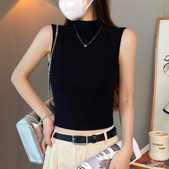 Short women with thread black semi -high neck strap vest
