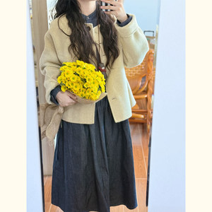 
Lazy style beige wool coat for women in autumn and winter new small short temperament versatile high-end top