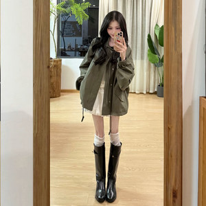 
Korean workwear style loose military green windbreaker jacket for women in spring and autumn small medium-length casual long-sleeved jacket