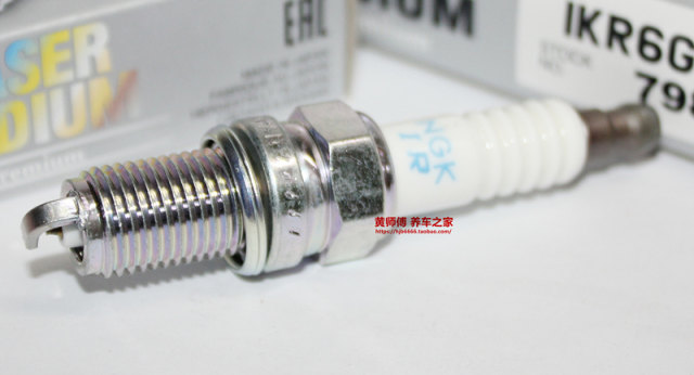 NGK 金 Platinum IKR6G11 7980 Applicable KR6A-10 New Alto 1.0L Beidou Star X5 Gimni 1.5L