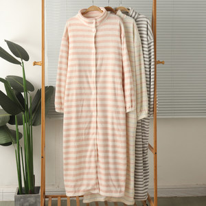Foreign trade female coral velvet flavors collar long sleeve long nightdress to the ankle, robe, big robe, warm winter size
