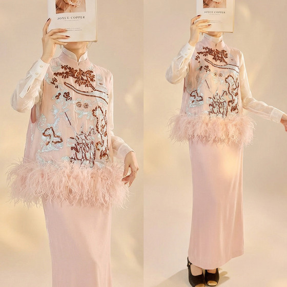 AYOMIS【蒋欣同款】新中式珠绣羽毛马甲蕾丝衬衫粉色半身裙3件套
