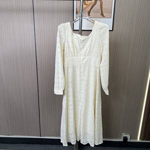 
1116 Removed from the cabinet AL French retro gentle long-sleeved dress lace temperament waist new long skirt