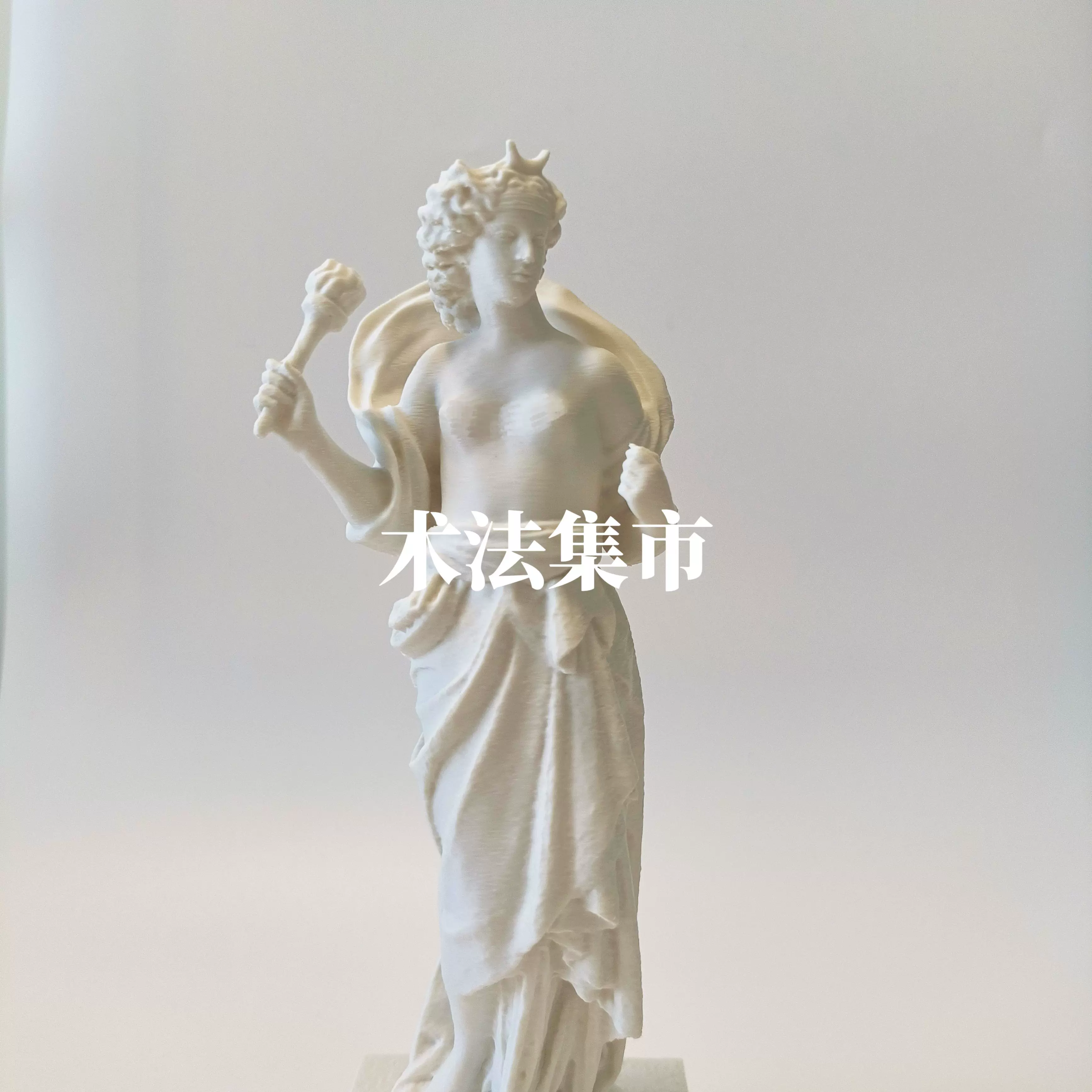 塞勒涅月亮女神像