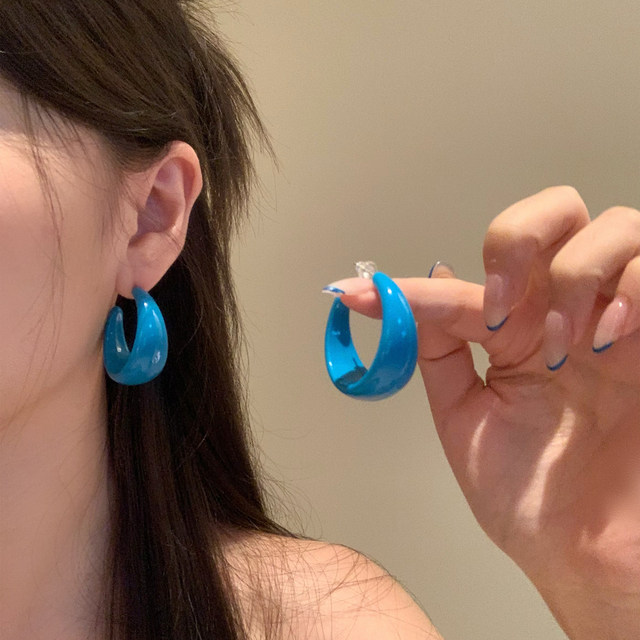 Retro Hong Kong style blue C-ring earrings for women's temperament earrings vacation style exaggerated earrings earrings circles plain circles