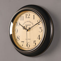 American-Style 2025 New Model Living Room Wall Clock, Light Luxury, Vintage Mid-Century Style, High-End Wall Clock, Creative Home Use