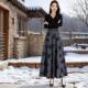 2024 new female retro temperament long skirt autumn and winter large size long skirt shows thin hair A -line skirt
