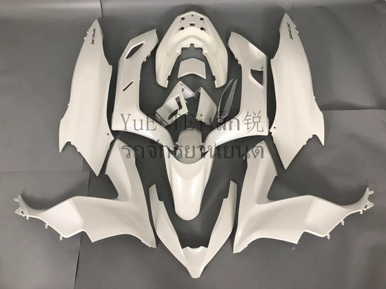 
New PCX150 original full car color plate full car shell new pearl white 18-20 years