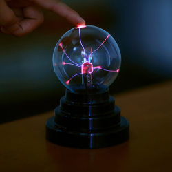 Electrostatic Plasma Ball Science Ornament Gift for 11-Year-Old Boys Birthday Gift Girls Toy High-Tech Black Technology