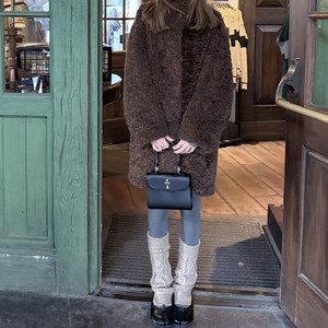 
Lamb fur all-in-one mid-length imitation fur coat for women, high-end retro loose winter slimming top