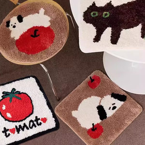 
Illustration decorative cushion tufted non-slip chair cushion cute plush office sofa car gift