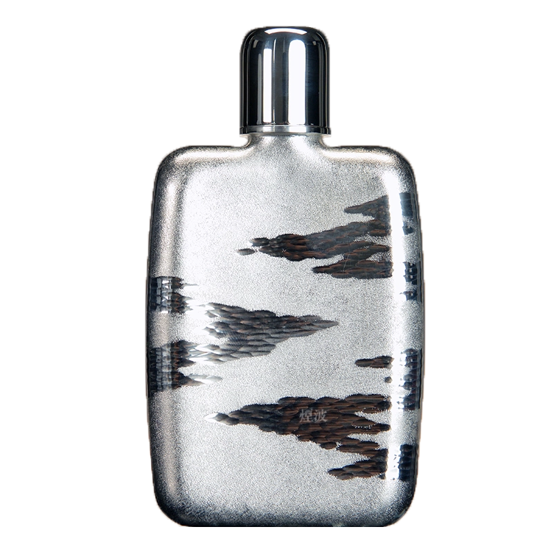 日本銀器銀川堂銀本鋪純銀瑞雲紋隨身酒瓶威士忌可攜式酒壺