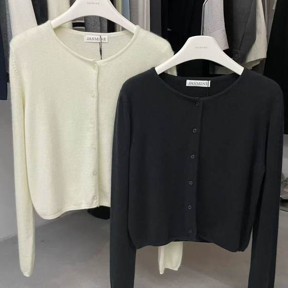 
jasmine2025 new winter commuter simple temperament round neck single-breasted raccoon velvet sweater cardigan 5005