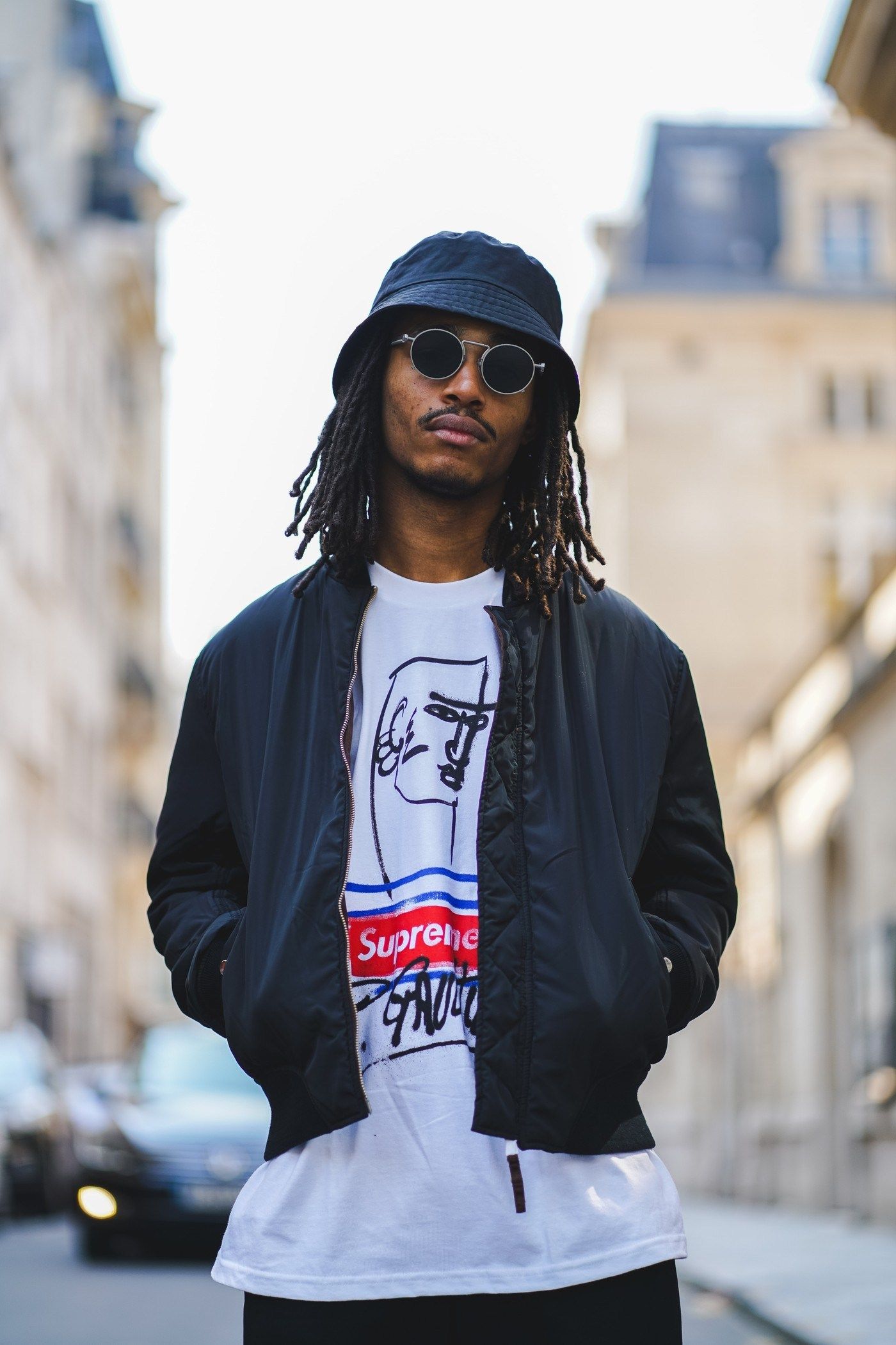 supreme本次联名重新演绎街头化