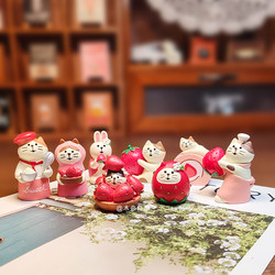 Strawberry Cake Baking Ornaments Cute Model Mini Japanese Healing Style Dollhouse Scene Car Decoration for Women