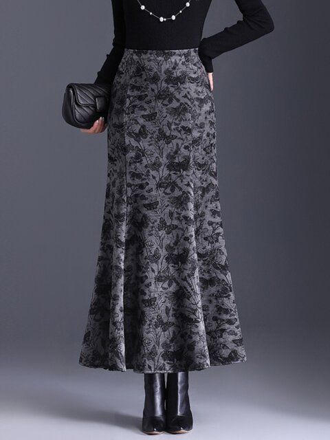 2024 autumn and winter new high-waist slim hip skirt for women mid-length fishtail skirt temperament printed one-step skirt
