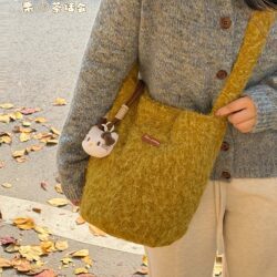 Autumn and Winter Plush Bags for Women, Woolen Bucket Bags, Korean Style Ins Niche Versatile Casual Student Shoulder Crossbody Bags