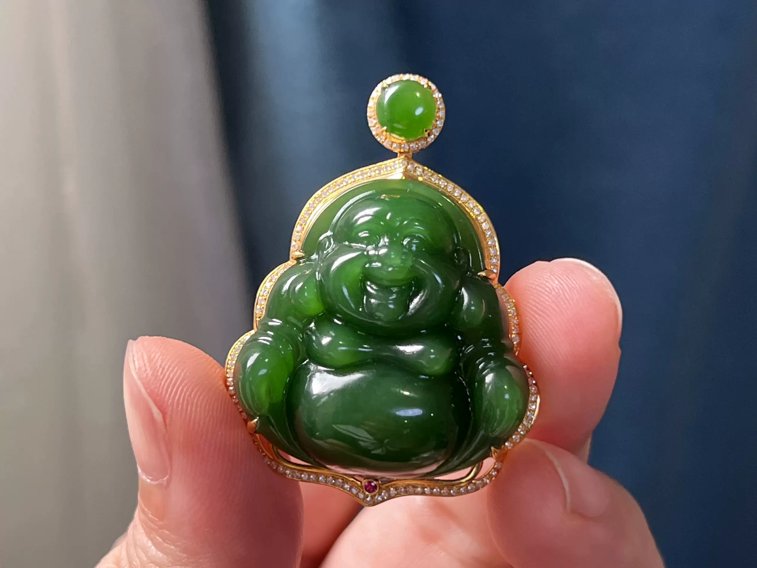 梵宫天然和田玉碧玉佛公18K金镶嵌金镶玉笑佛
