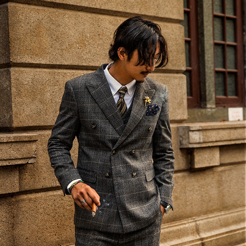 Men's Plaid Double-Breasted Suit Jacket - British Style