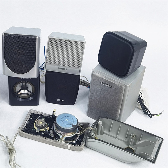 パッシブサテライトスピーカーとサブウーファーセット - 開梱と販売  