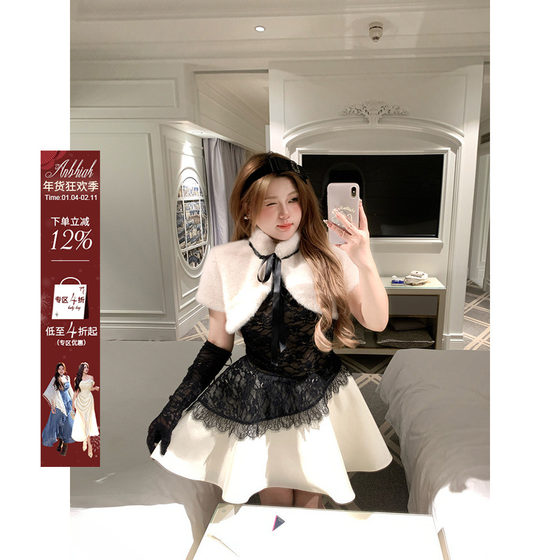 
Annie is not popular sata lace splicing A-line umbrella hem one-shoulder dress for women who are slightly fat and large size jersey three-piece suit