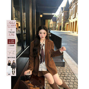
Annie is not popular, age-reducing college style pattern patch embroidery three-piece set for women with slightly fat large size corduroy suit jacket