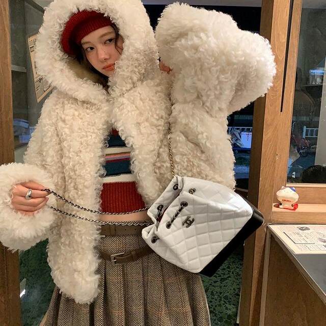 Winter PU Leather Female Imitation Fox Fur Collar Cotton Jacket In The Long Section Slim Padded Jacket Fashion Casual Women Leather Jacket