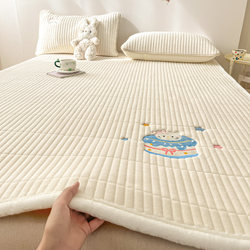 Winter Thickened Milk Velvet Mattress Pad for Home Bedroom Dormitory Single Bed Mattress Pad Bed Protector Mattress Pad