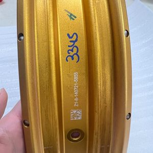 
BMW R1250GS ADV front wire wheel hub without deformation or roundness