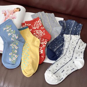 
[Old Time] Daily Spring and Summer Thin Cotton Socks Women's Mid-calf Socks Versatile Loose Mouth Mid-calf Socks Breathable and Comfortable