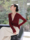 JWUNIQUE red V-neck long-sleeved knitted T-shirt for women 2025 spring new fake two-piece slim top