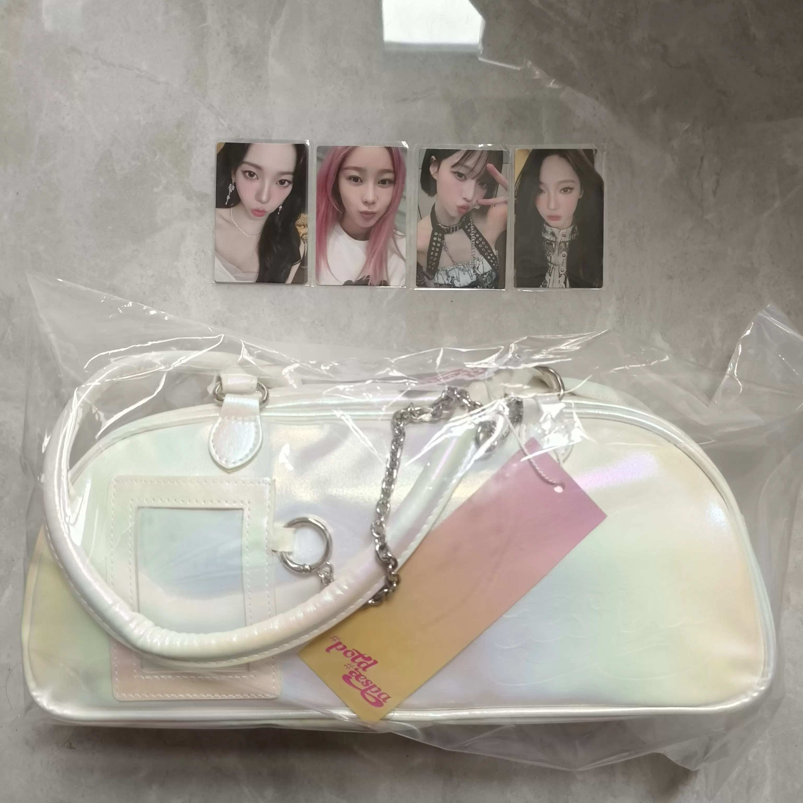 aespa 中国 広州 ポップアップ 第二期　限定 痛バック　カリナ aespa 中国 広州 POTD ポップアップ 第二期 限定 痛バック