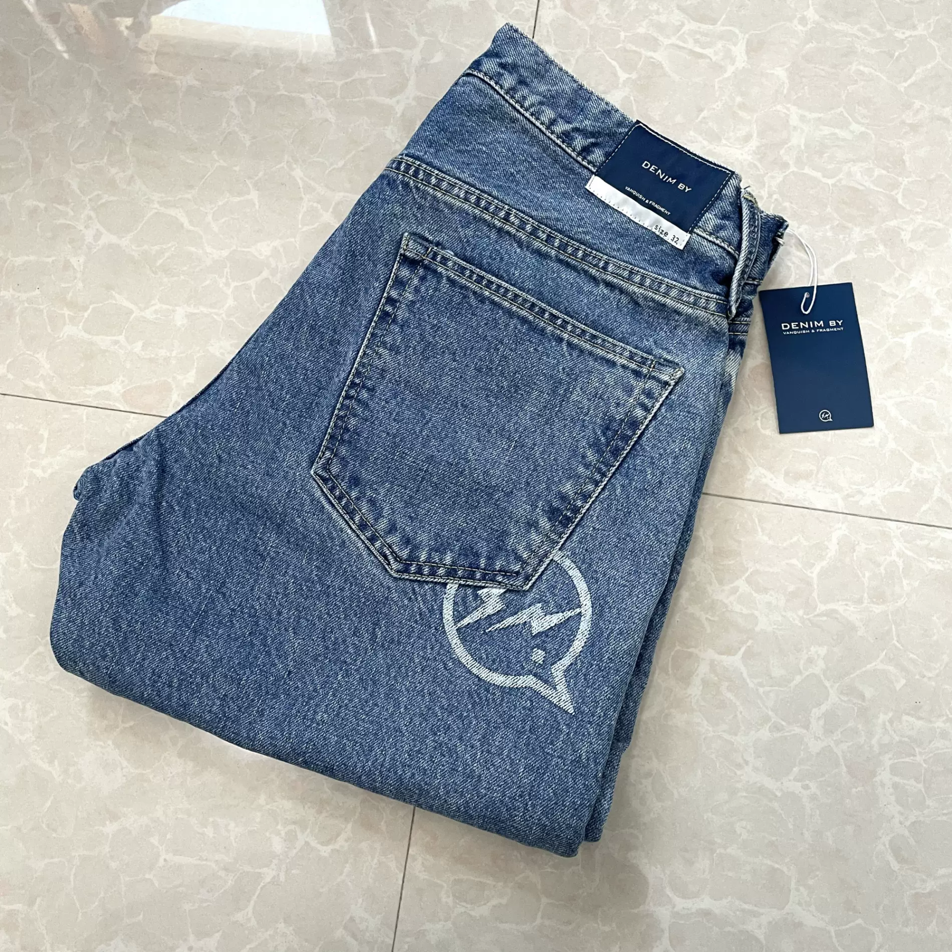 Denim by Vanquish & Fragment Stone Washed 石磨水洗闪电牛仔裤-Taobao