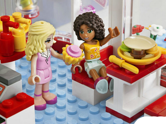 正品乐高女孩系列friend小颗粒儿童益智拼装积木玩具心湖城游泳池