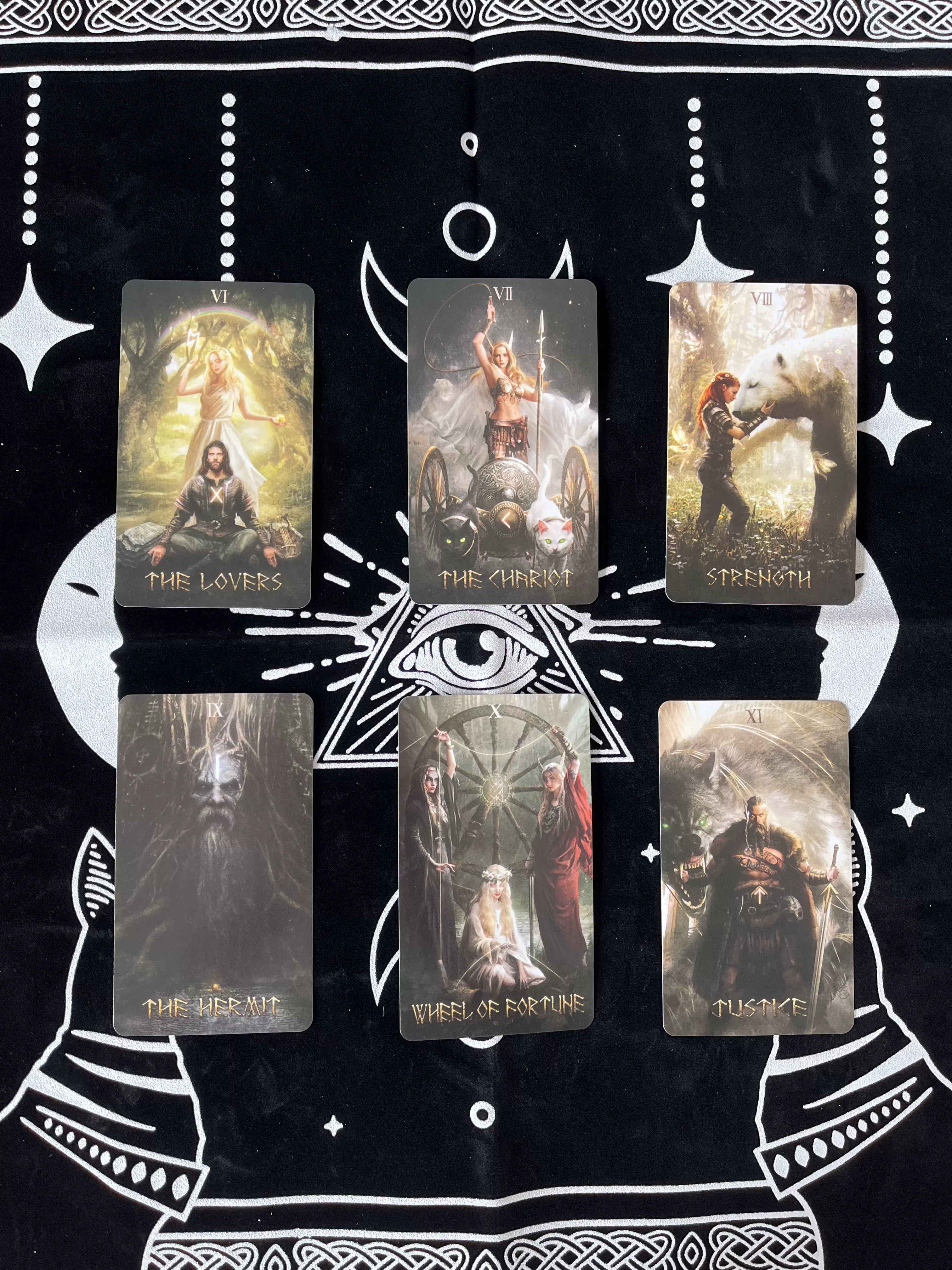 Spot Runic Card 78 частей FANWEI Te Carlo Card Runic настольная игра карта нов новая